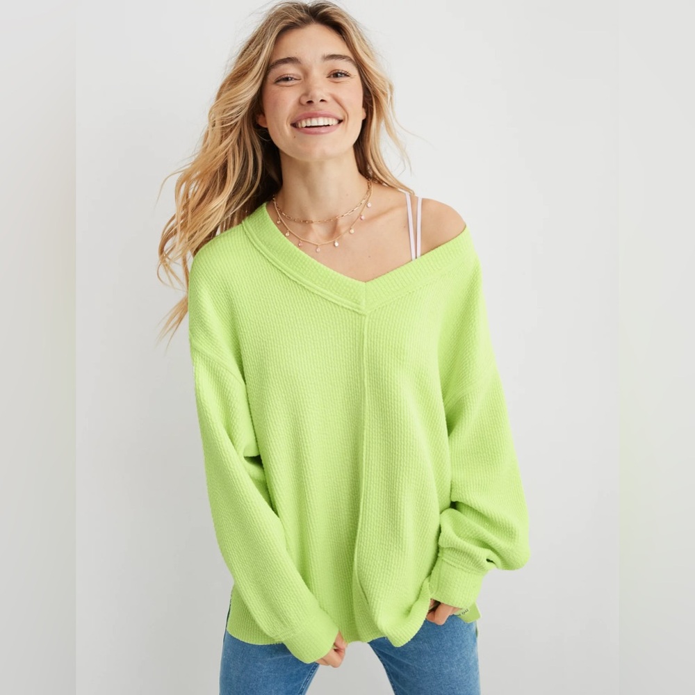 Aerie Wonder Textured V-Neck Sweatshirt